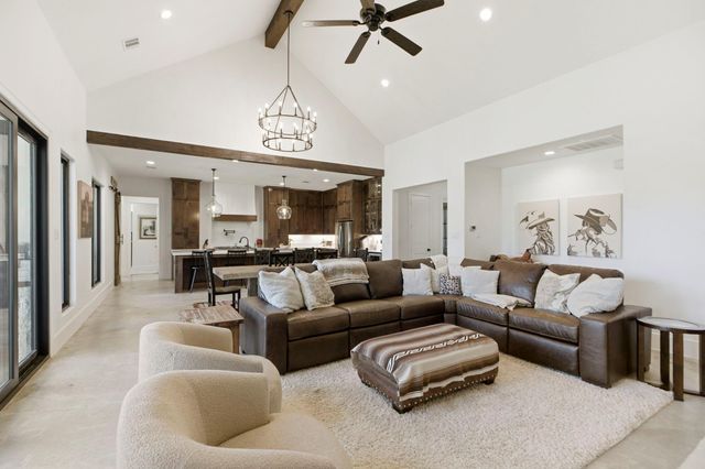 26211-3 Crown Ranch Boulevard, Montgomery, TX 77316