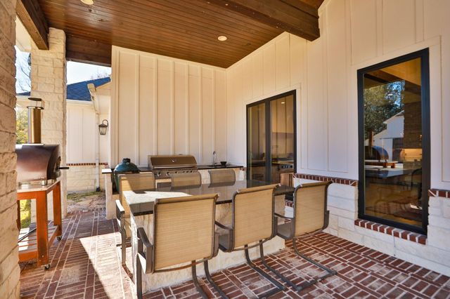 26211-3 Crown Ranch Boulevard, Montgomery, TX 77316