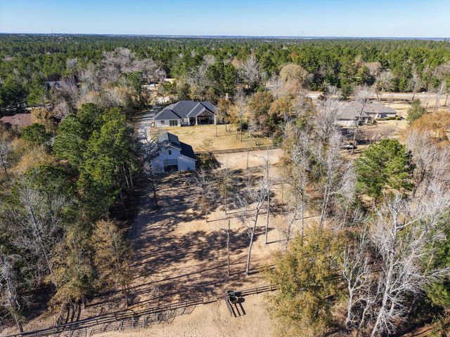 26211-3 Crown Ranch Boulevard, Montgomery, TX 77316