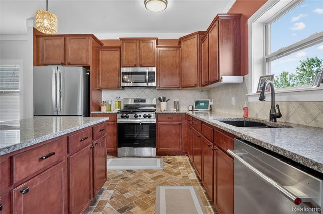 3524 Amber Oaks Drive, Howell Township, MI 48855