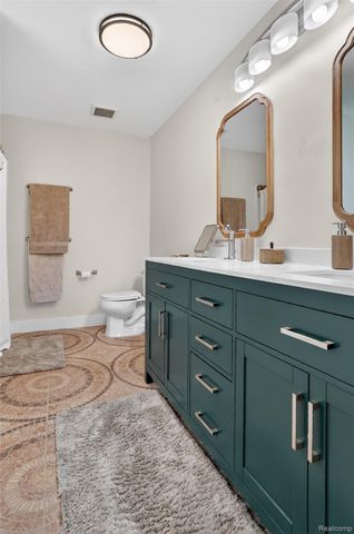 3524 Amber Oaks Drive, Howell Township, MI 48855
