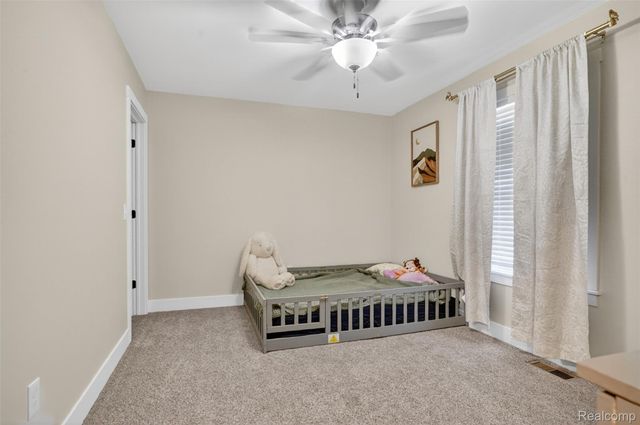 3524 Amber Oaks Drive, Howell Township, MI 48855