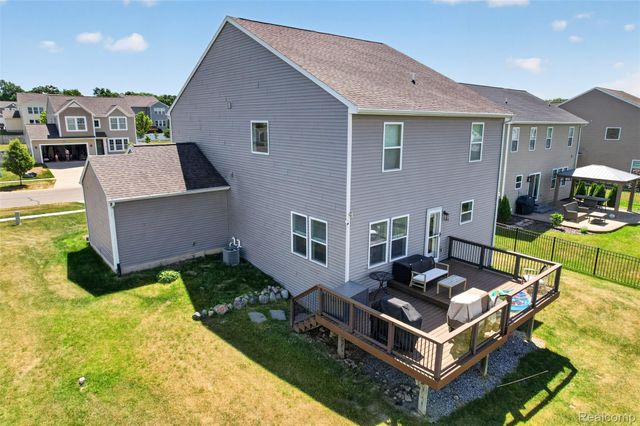 3524 Amber Oaks Drive, Howell Township, MI 48855