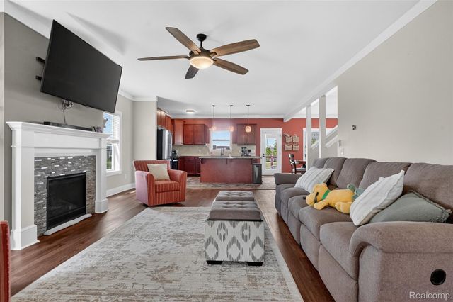 3524 Amber Oaks Drive, Howell Township, MI 48855