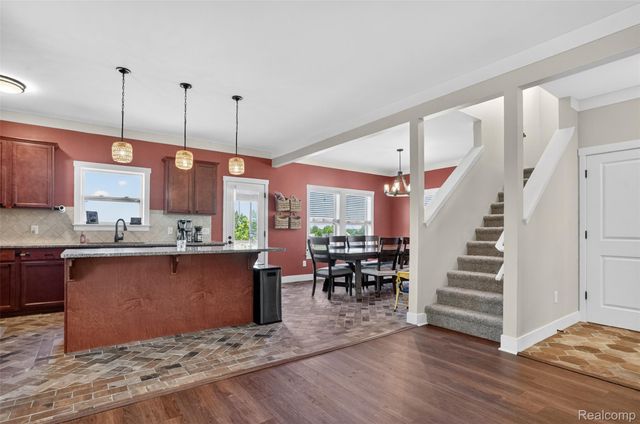 3524 Amber Oaks Drive, Howell Township, MI 48855
