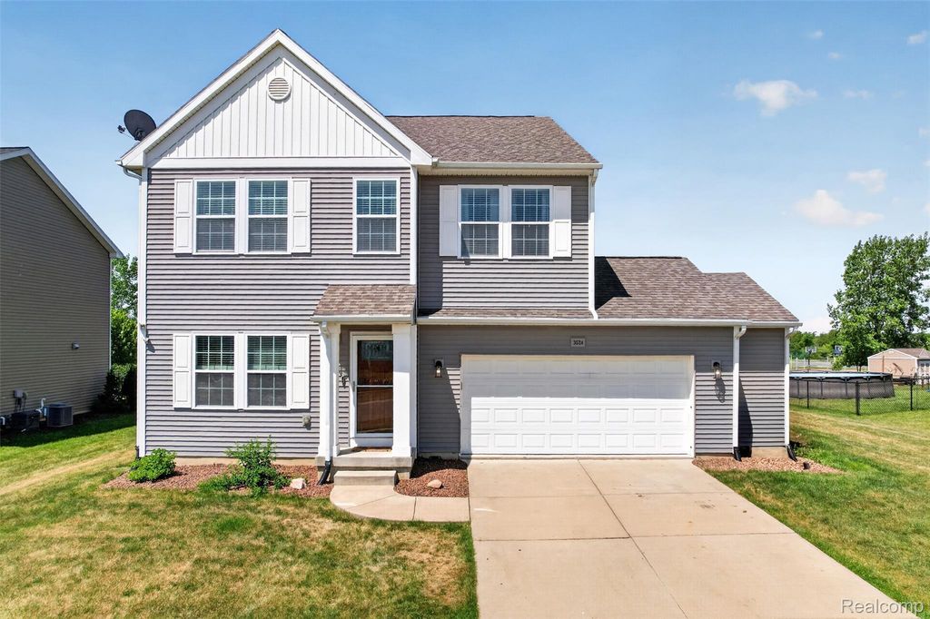 3524 Amber Oaks Drive, Howell Township, MI 48855