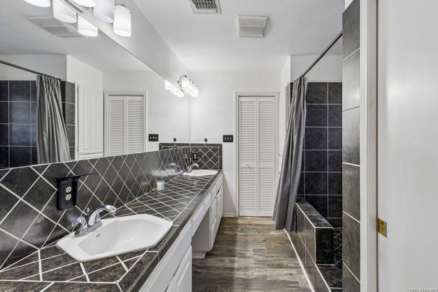 3442 River Path, San Antonio, TX 78230