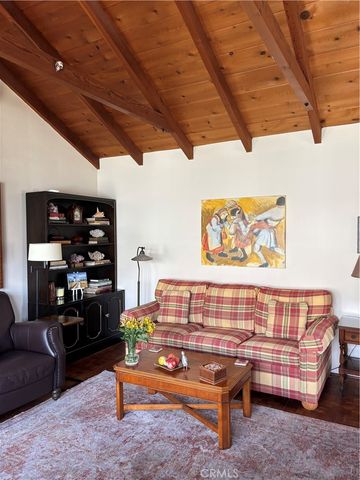 154 W Avenida Alessandro, San Clemente, CA 92672