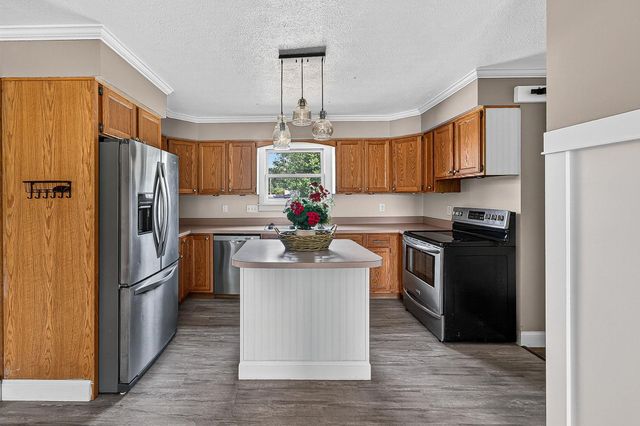 51268 Channel Court, Elkhart, IN 46514