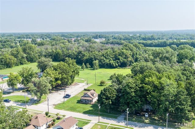 6223 Church Road, Centreville, IL 62207
