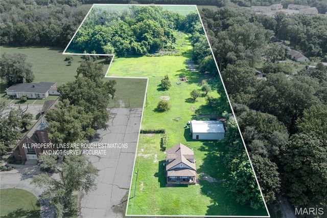6223 Church Road, Centreville, IL 62207