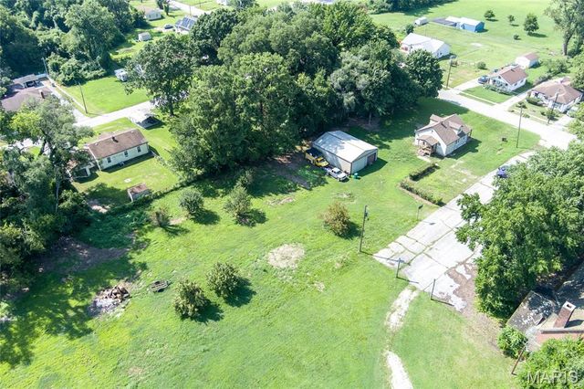 6223 Church Road, Centreville, IL 62207