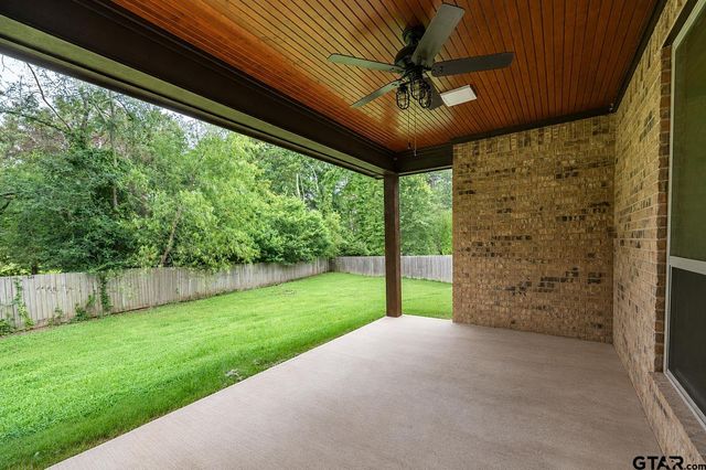 113 Stuart St, Arp, TX 75750
