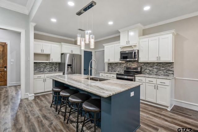 113 Stuart St, Arp, TX 75750
