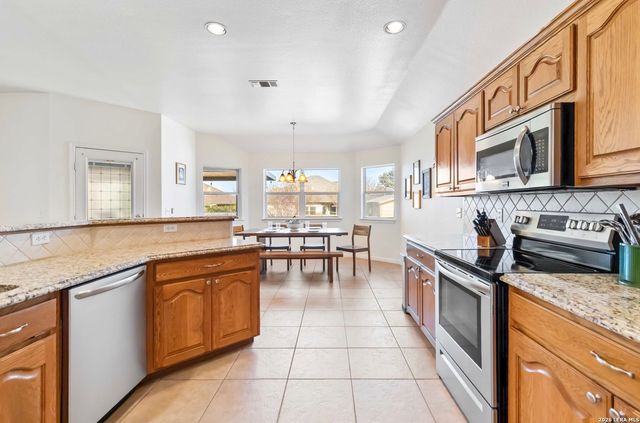 2231 Garden Sun Place, New Braunfels, TX 78130