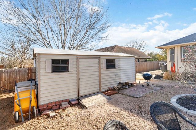 2231 Garden Sun Place, New Braunfels, TX 78130