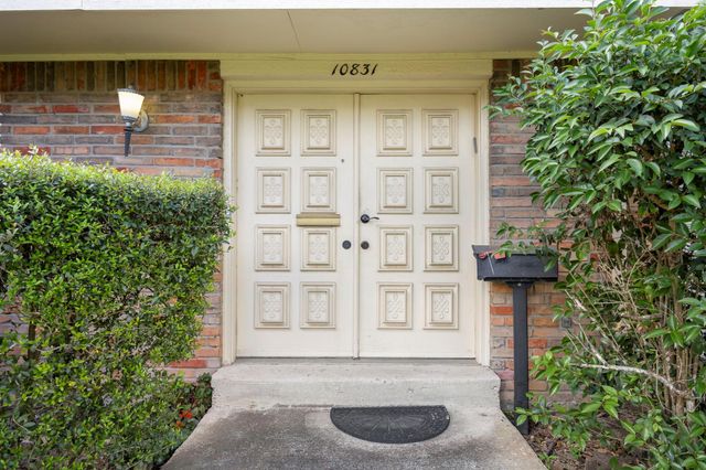 10831 Sandpiper Drive 188, Houston, TX 77096