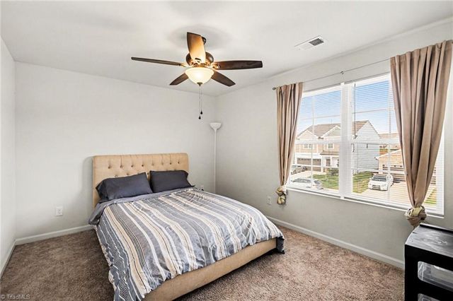 633 Cam Circle, High Point, NC 27265