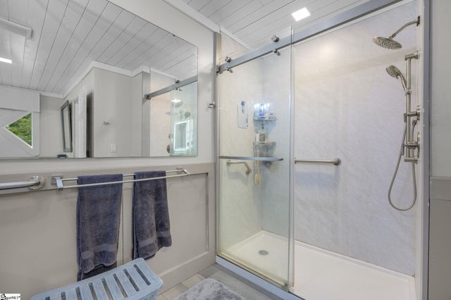 213 Cox Ridge Court, Travelers Rest, SC 29690