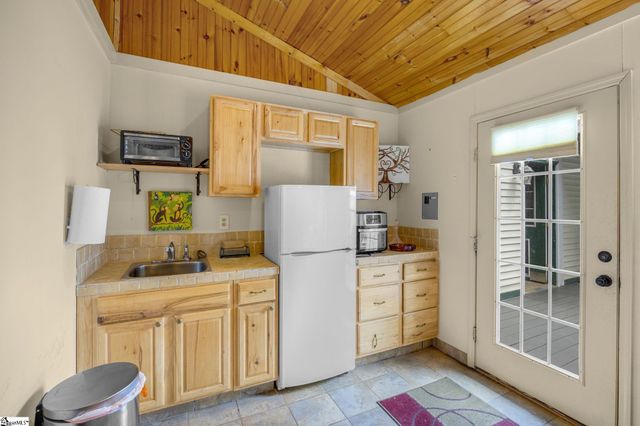 213 Cox Ridge Court, Travelers Rest, SC 29690