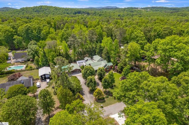 213 Cox Ridge Court, Travelers Rest, SC 29690