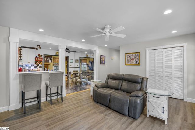 213 Cox Ridge Court, Travelers Rest, SC 29690