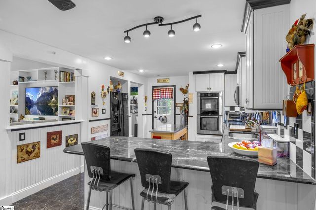 213 Cox Ridge Court, Travelers Rest, SC 29690