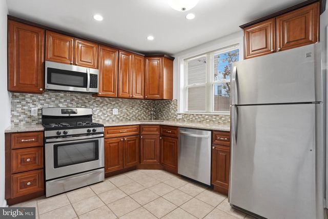 2051 E FLETCHER ST, Philadelphia, PA 19125