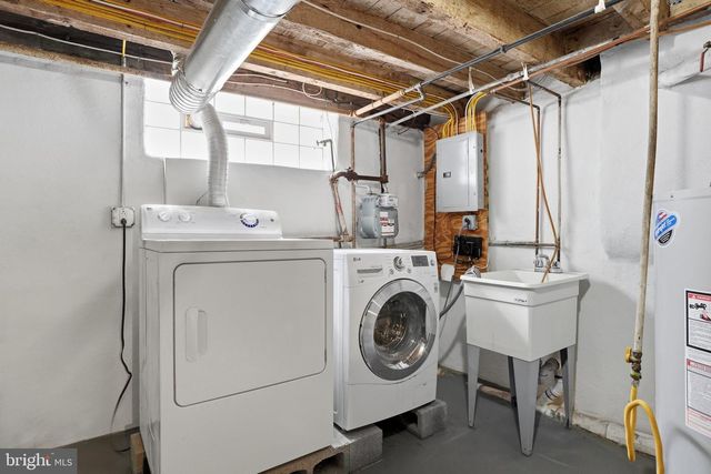 2051 E FLETCHER ST, Philadelphia, PA 19125