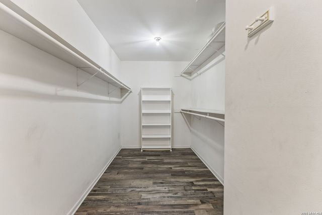 108 W LAUREL LN, San Marcos, TX 78666