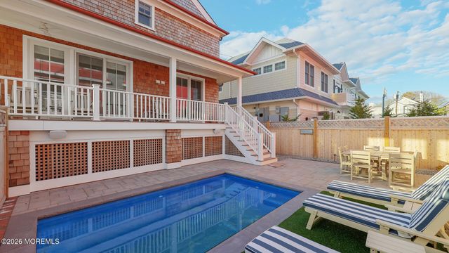229 3rd Street, Beach Haven, NJ 08008
