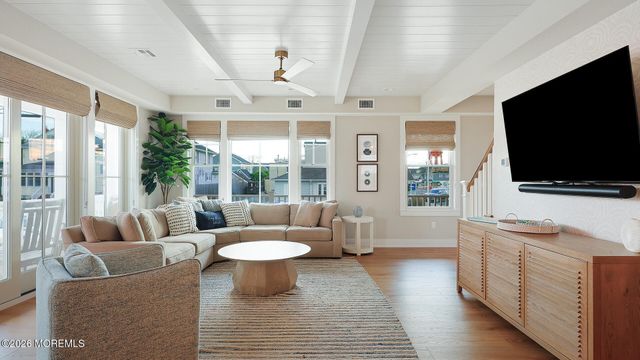 229 3rd Street, Beach Haven, NJ 08008