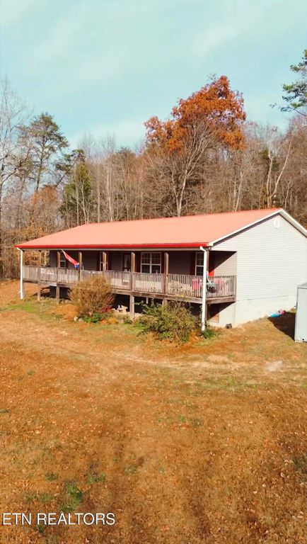 159 Carroll Hollow Rd, Clinton, TN 37716