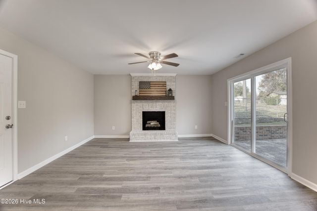 119 Shadow Brook Drive, Jacksonville, NC 28546