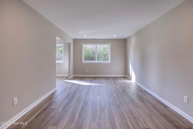 119 Shadow Brook Drive, Jacksonville, NC 28546