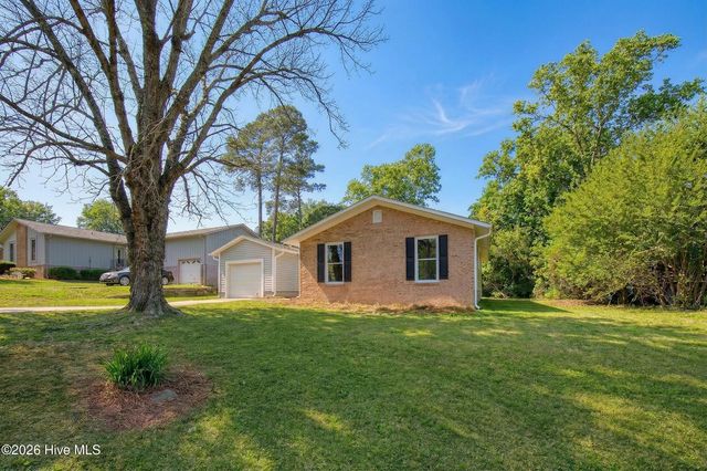 119 Shadow Brook Drive, Jacksonville, NC 28546
