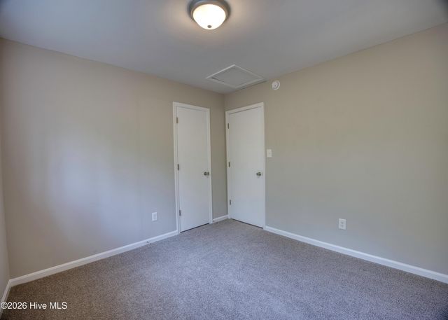 119 Shadow Brook Drive, Jacksonville, NC 28546