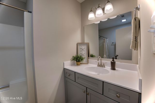 119 Shadow Brook Drive, Jacksonville, NC 28546