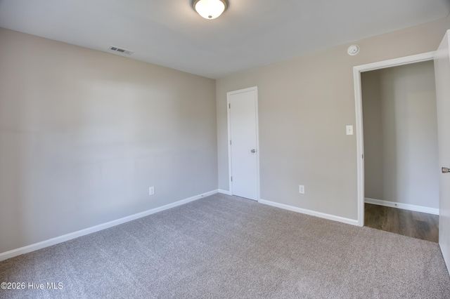 119 Shadow Brook Drive, Jacksonville, NC 28546