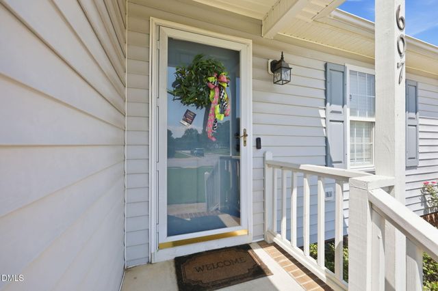 607 Garrison Avenue, Clayton, NC 27520