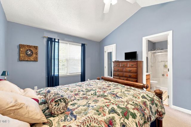 607 Garrison Avenue, Clayton, NC 27520
