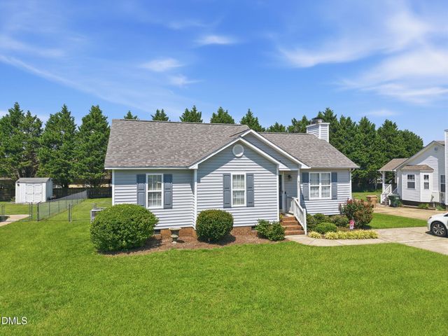 607 Garrison Avenue, Clayton, NC 27520