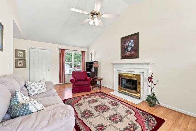 607 Garrison Avenue, Clayton, NC 27520