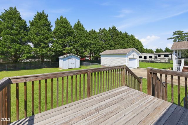 607 Garrison Avenue, Clayton, NC 27520