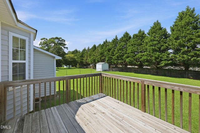 607 Garrison Avenue, Clayton, NC 27520