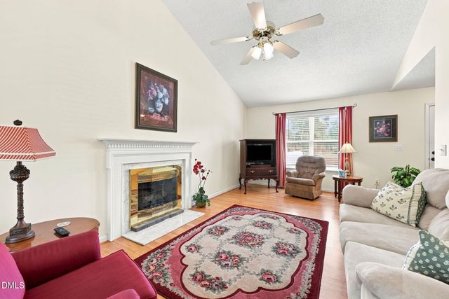 607 Garrison Avenue, Clayton, NC 27520