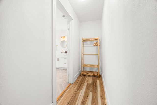 5002 Ledesma RD, Austin, TX 78721