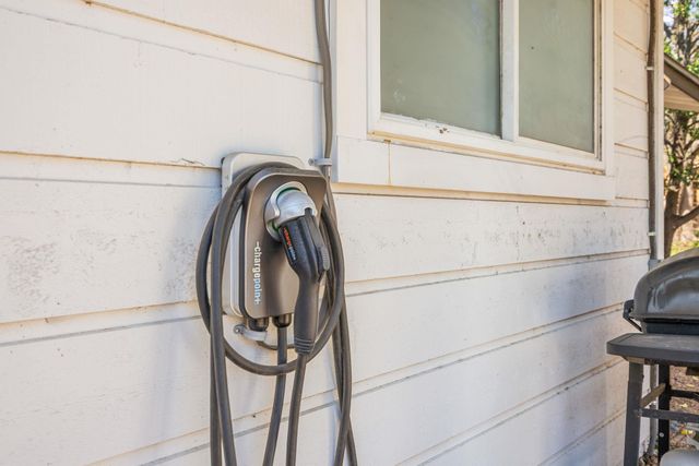 5002 Ledesma RD, Austin, TX 78721