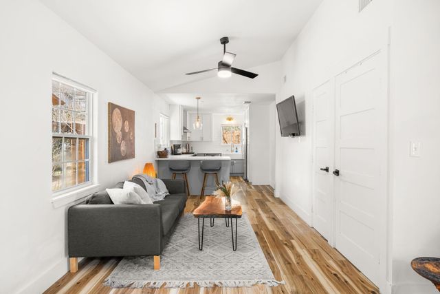 5002 Ledesma RD, Austin, TX 78721