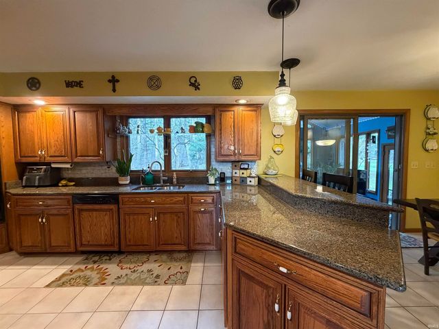 51262 Shady Lane, Elkhart, IN 46514